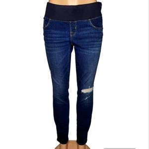 ❤️Host Pick❤️Rockstar Maternity Super Skinny Distressed Jeans